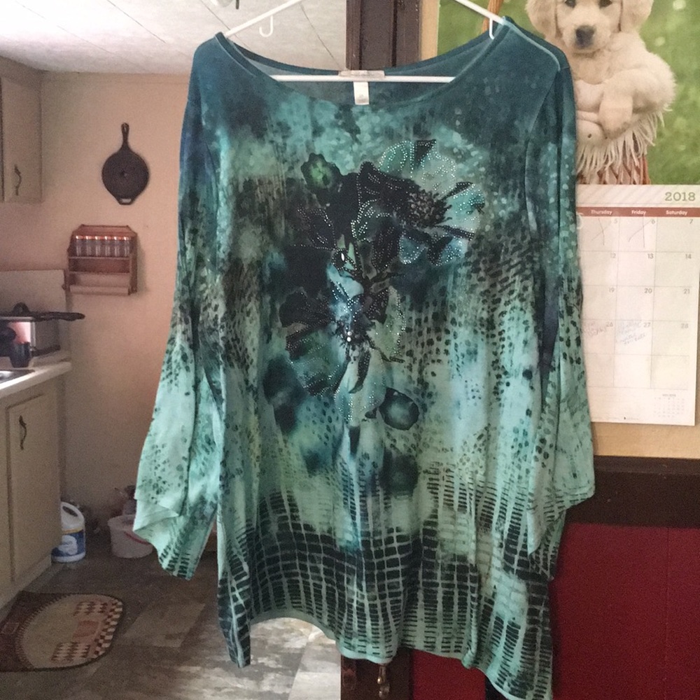Dress barn top